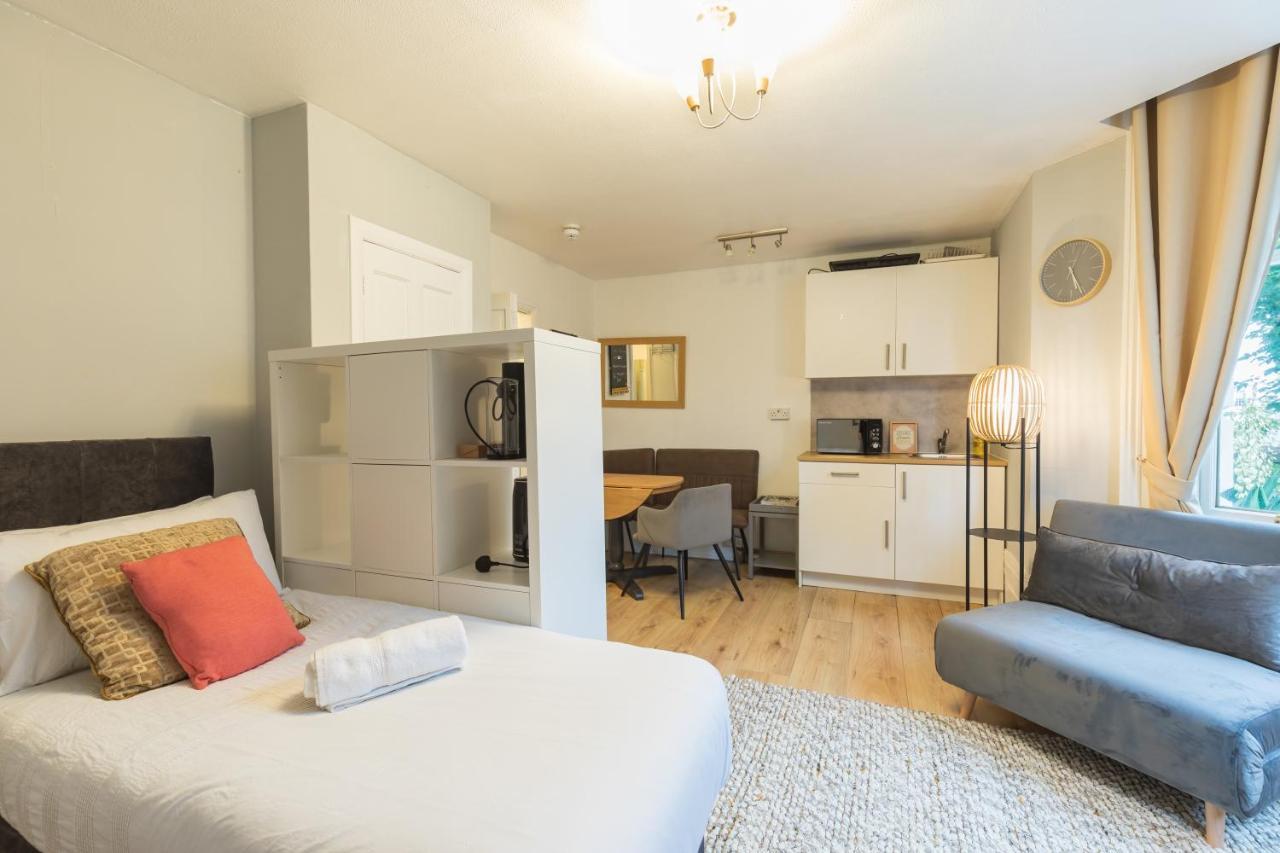 Sylish Studio Apartment Close To Station Hove Esterno foto